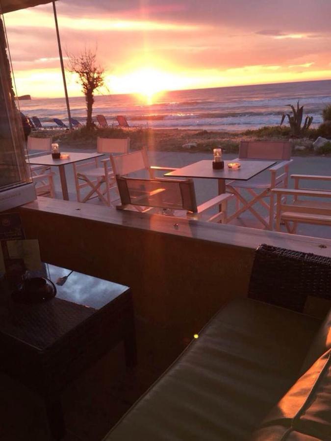 Kormoranos Beach Ахарави Екстериор снимка
